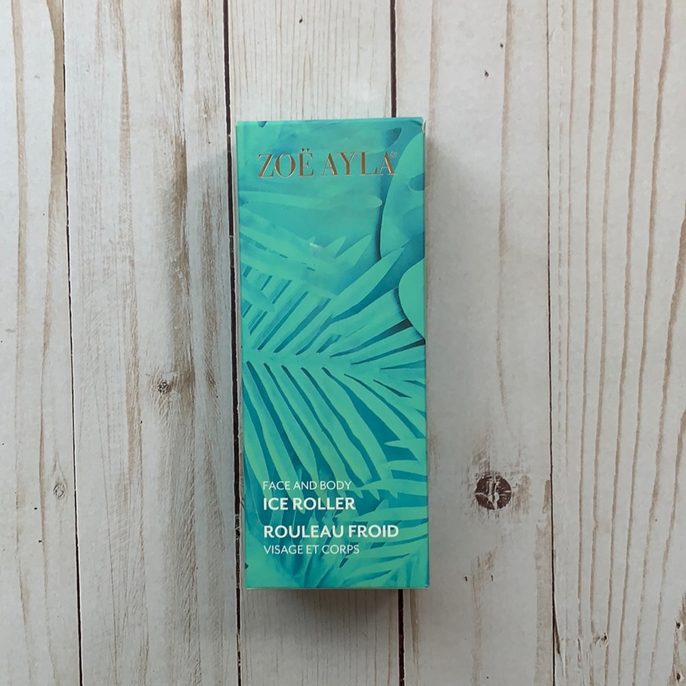 NWOT Zoe Ayla Face and Body Ice Roller